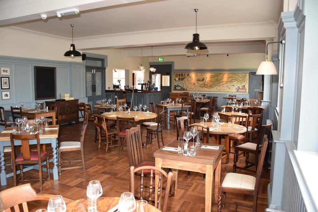 The Bath Arms Hotel Cheddar Exterior photo
